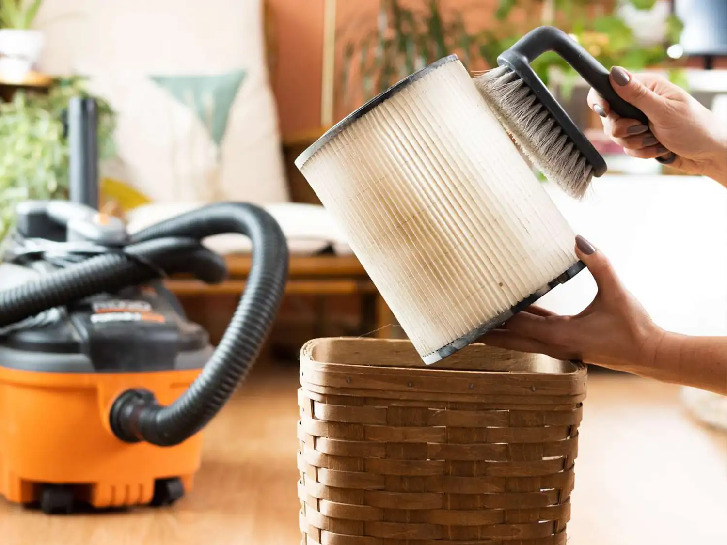 راهنمای تمیز کردن جاروبرقی در خانه - How to Clean Vacuum Cleaner