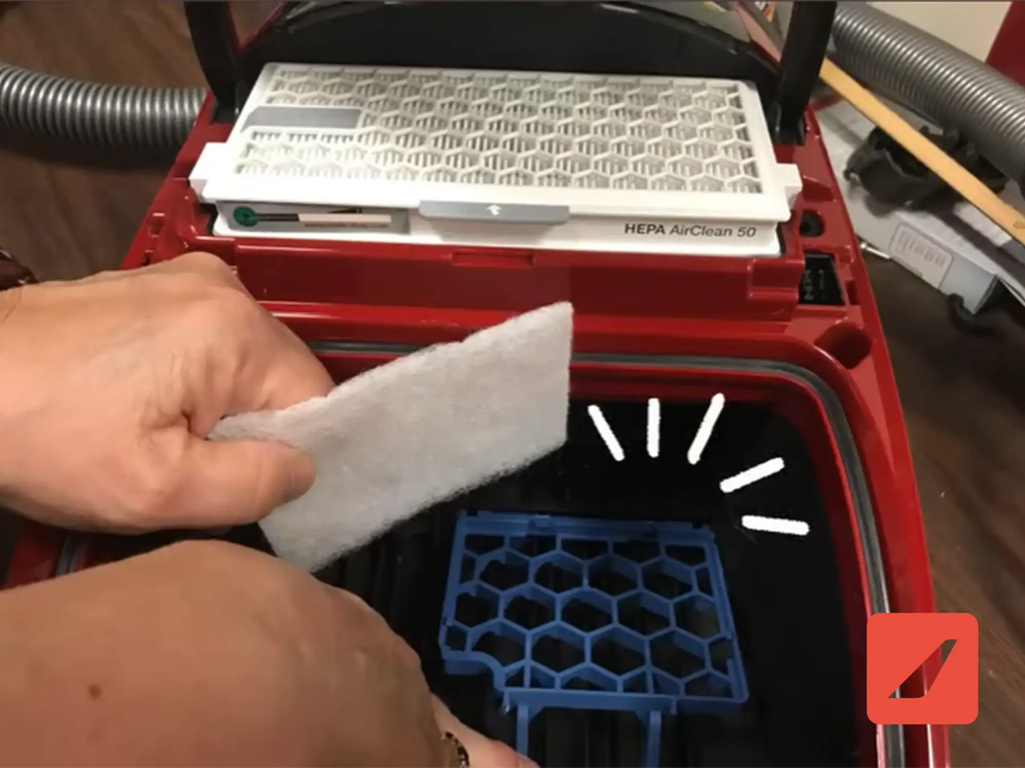 تعویض فیلتر جاروبرقی - replacing vacuum cleaner filter
